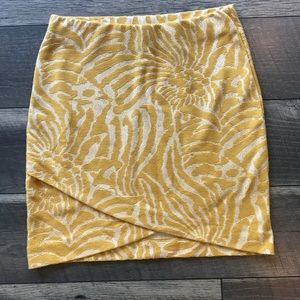 Yellow and white animal print pattern skirt